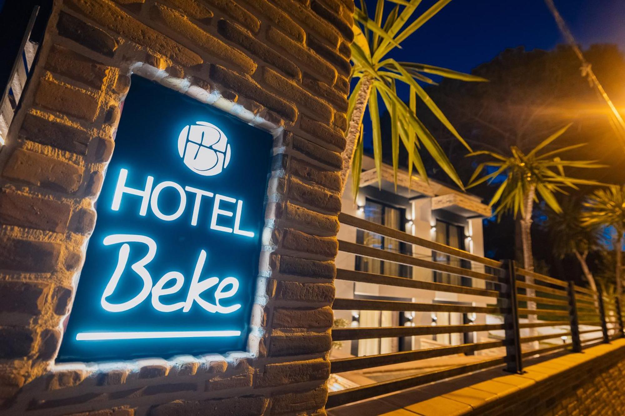 Hotel Beke Vlore Bagian luar foto