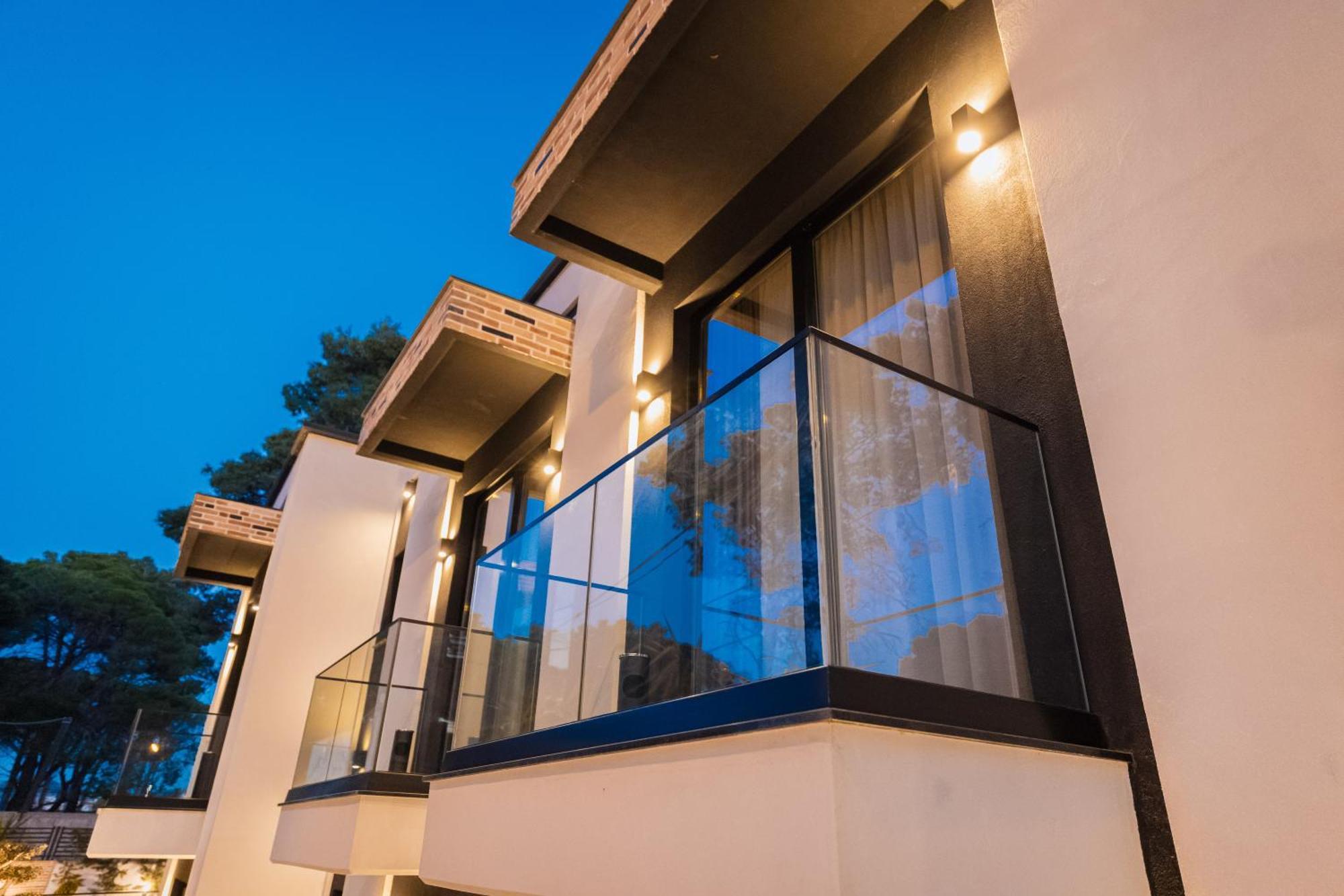 Hotel Beke Vlore Bagian luar foto