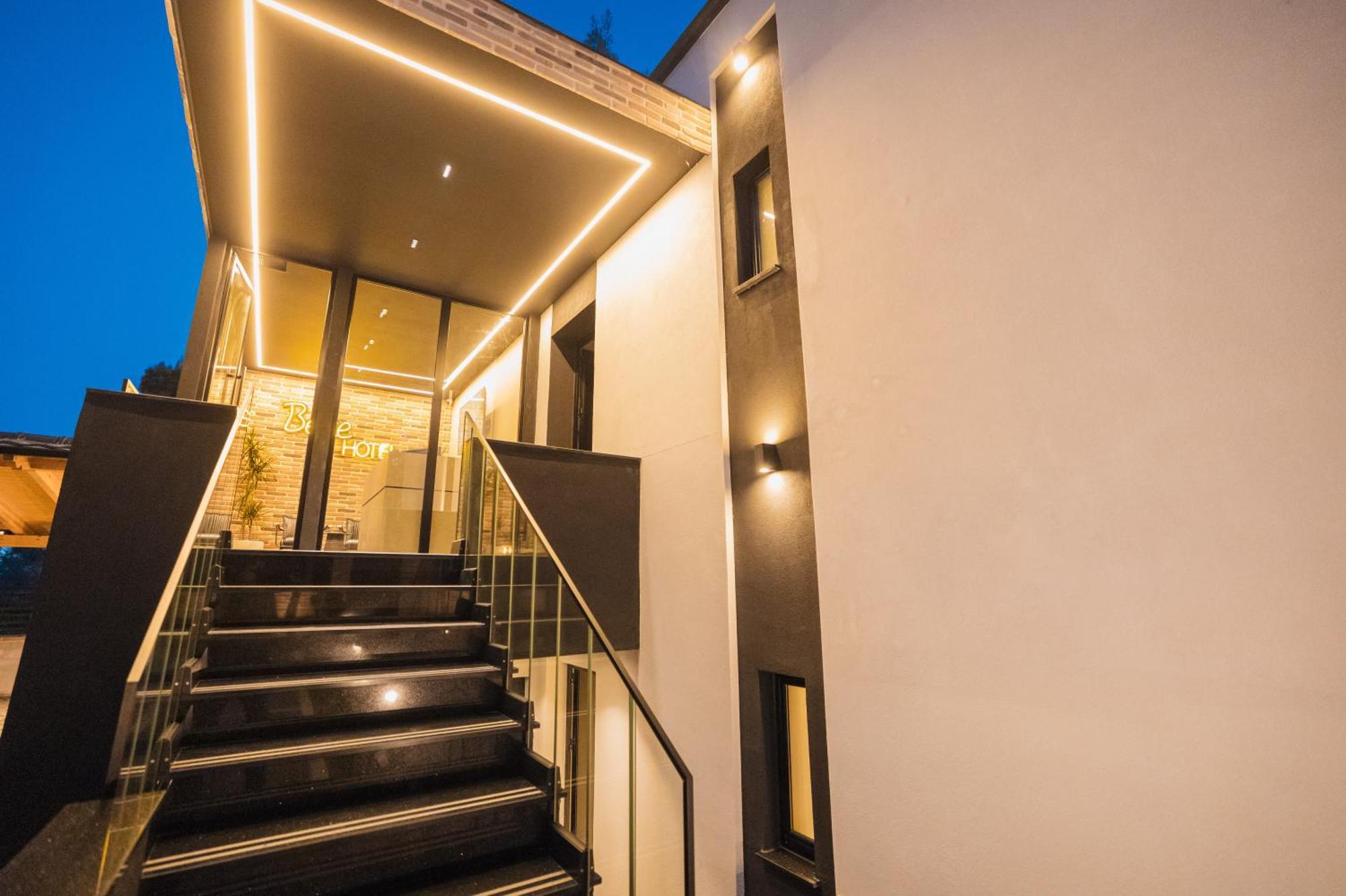 Hotel Beke Vlore Bagian luar foto