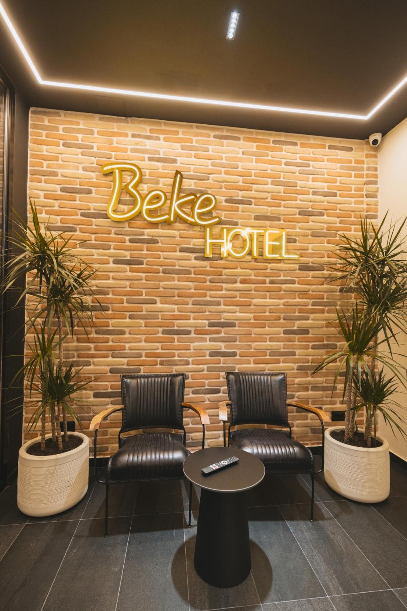 Hotel Beke Vlore Bagian luar foto