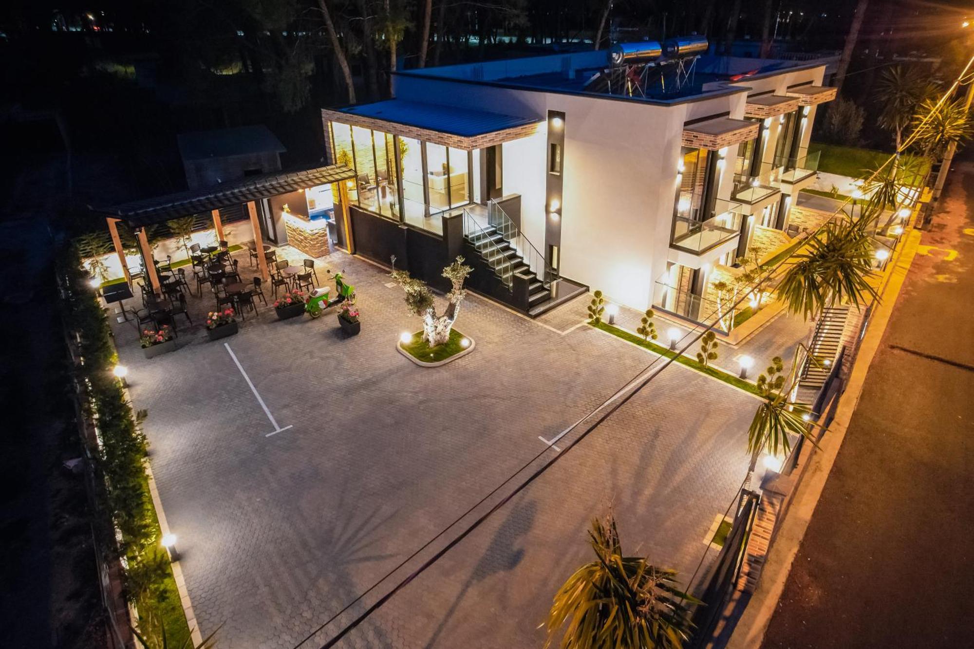 Hotel Beke Vlore Bagian luar foto