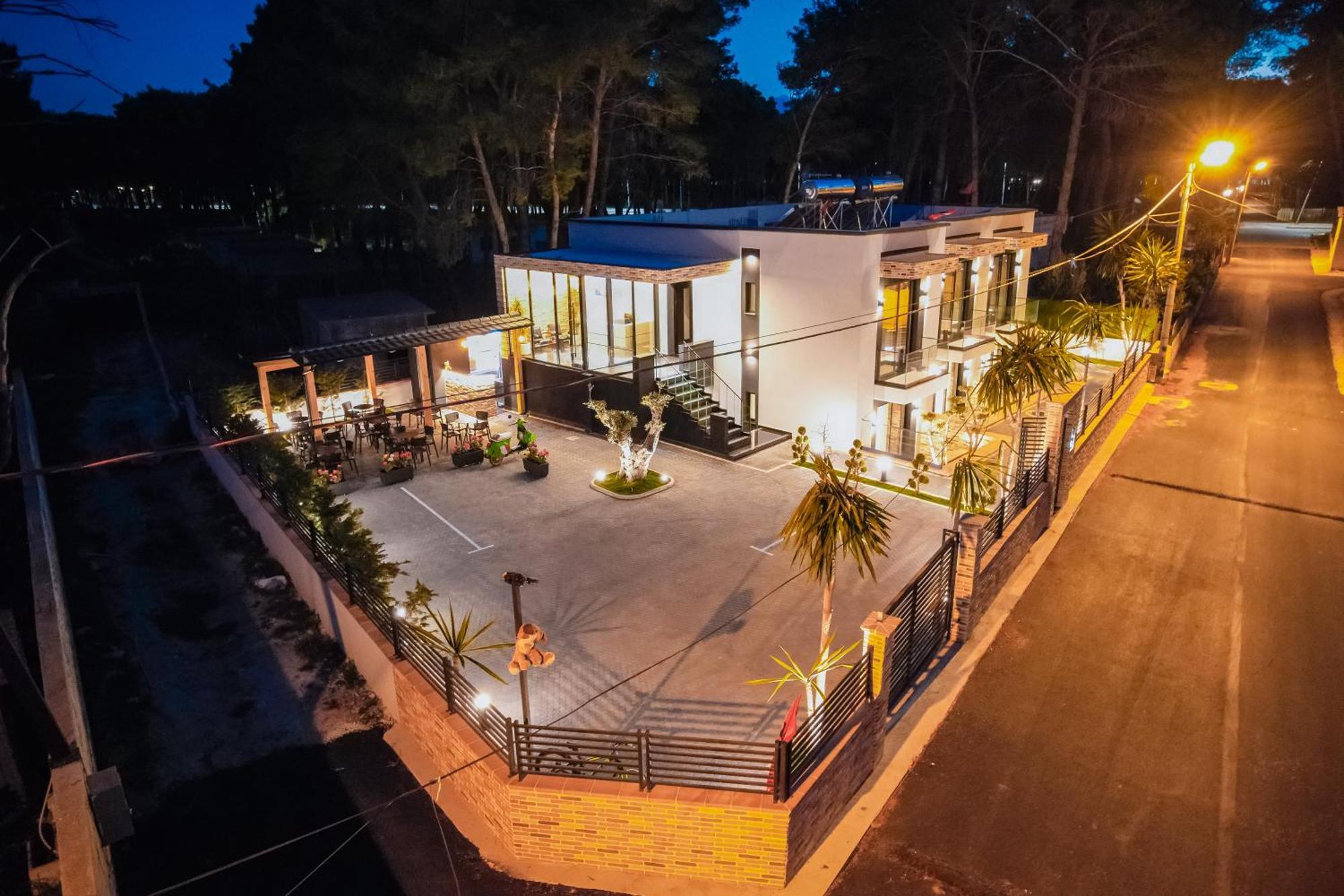 Hotel Beke Vlore Bagian luar foto